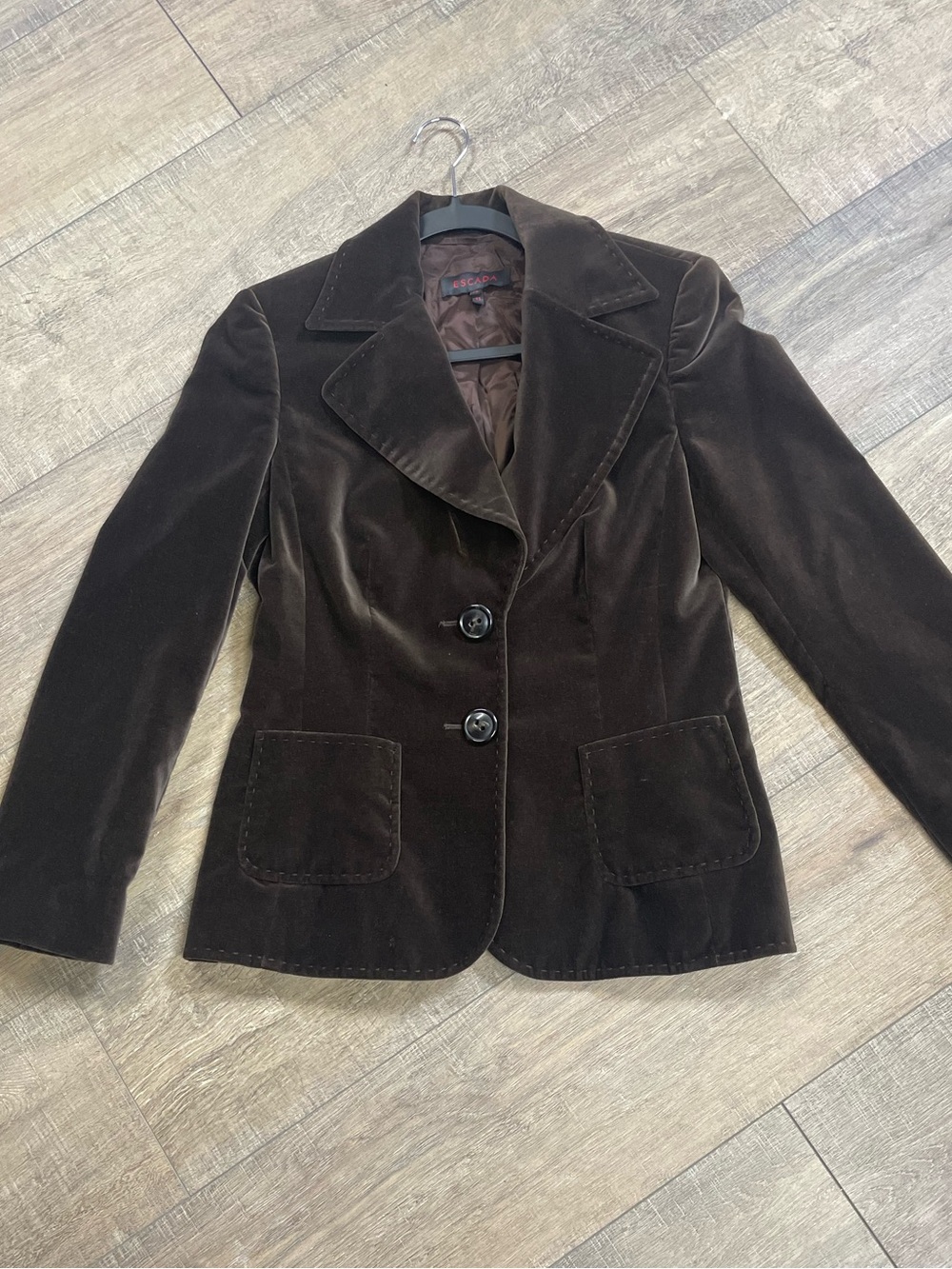 Escada Vintage Chocolate Brown Velvet Tailored Blazer Top Stitch 2 Button